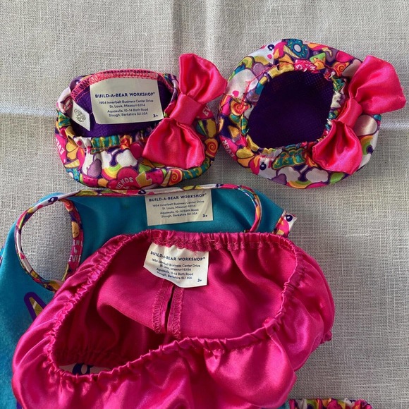 Build A Bear Workshop Plush Rainbow Heart Kitty Cat Stuffed Animal 16" w Clothes - Picture 8 of 8